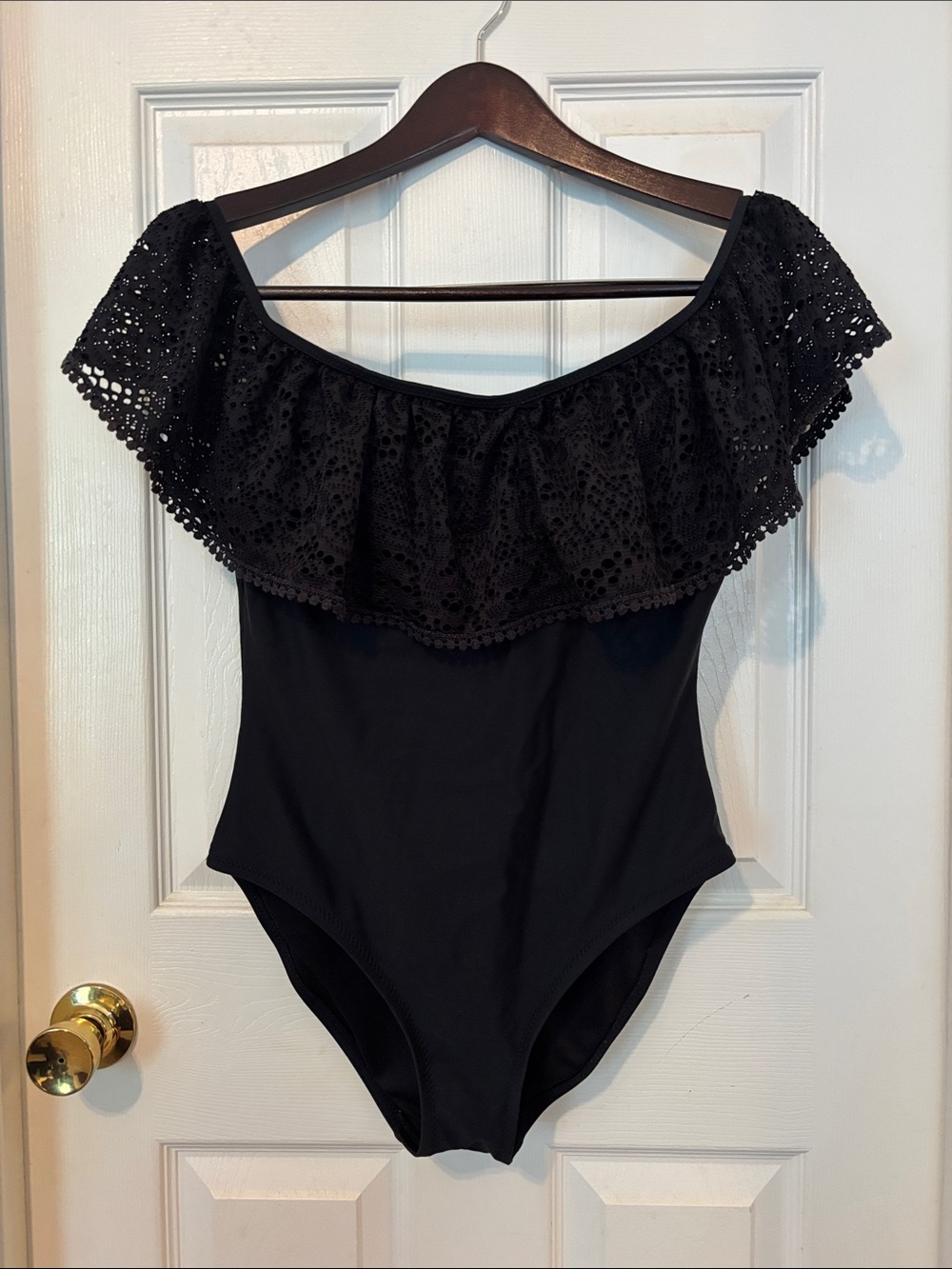 Women’s Black Off-Shoulder One-Piece Swimsuit with Lace Ruffle